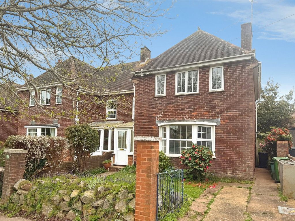 Property photo 1 of 19 Front