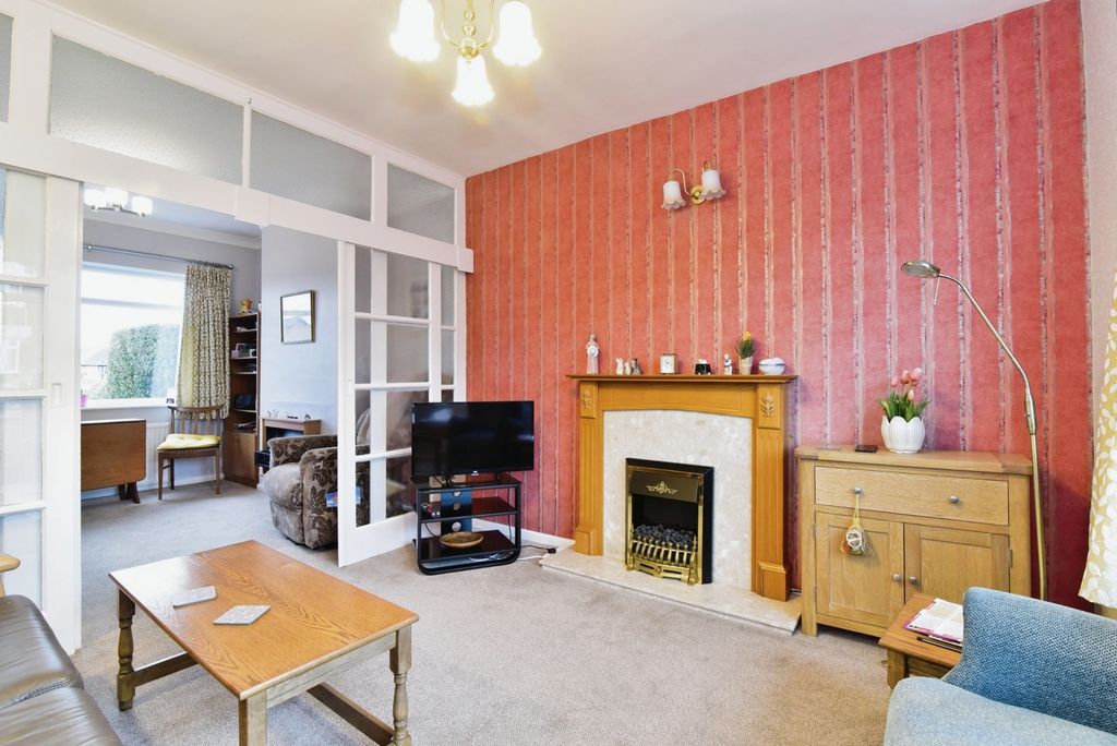 Property photo 3 of 15 Pbox-Img.Jpg