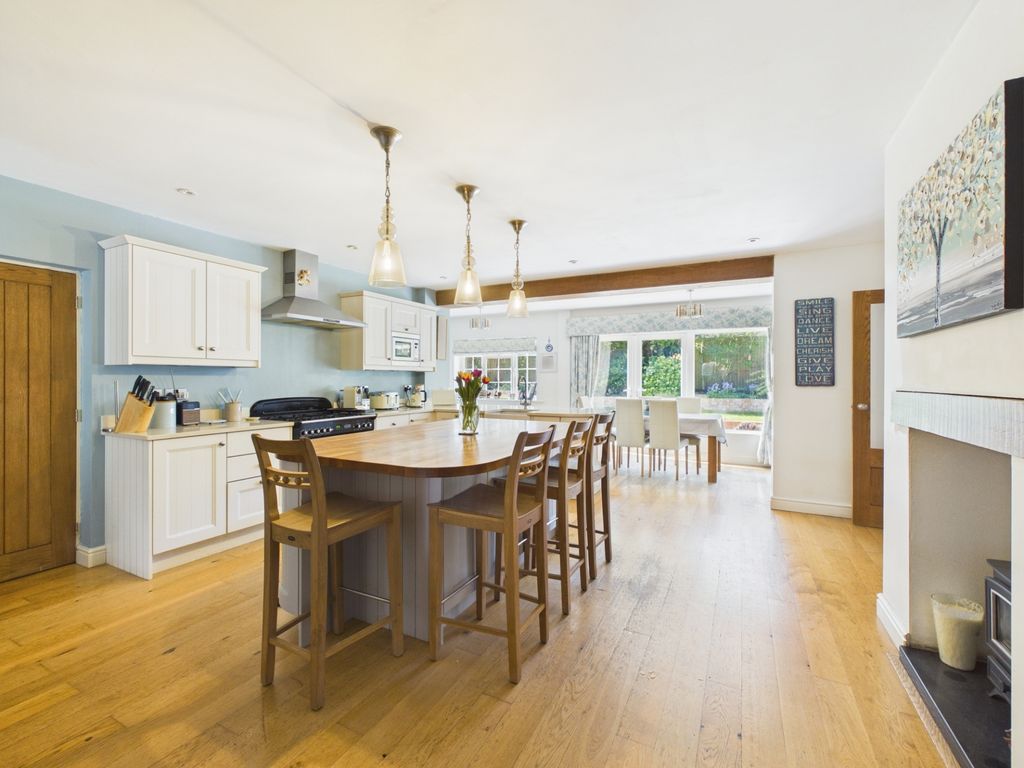 Property photo 2 of 26 Staffords Lane