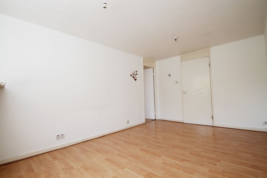 Property photo 3 of 6 Img_0384_Newsize.Jpg