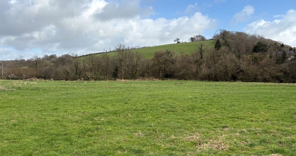 Property photo 1 of 1