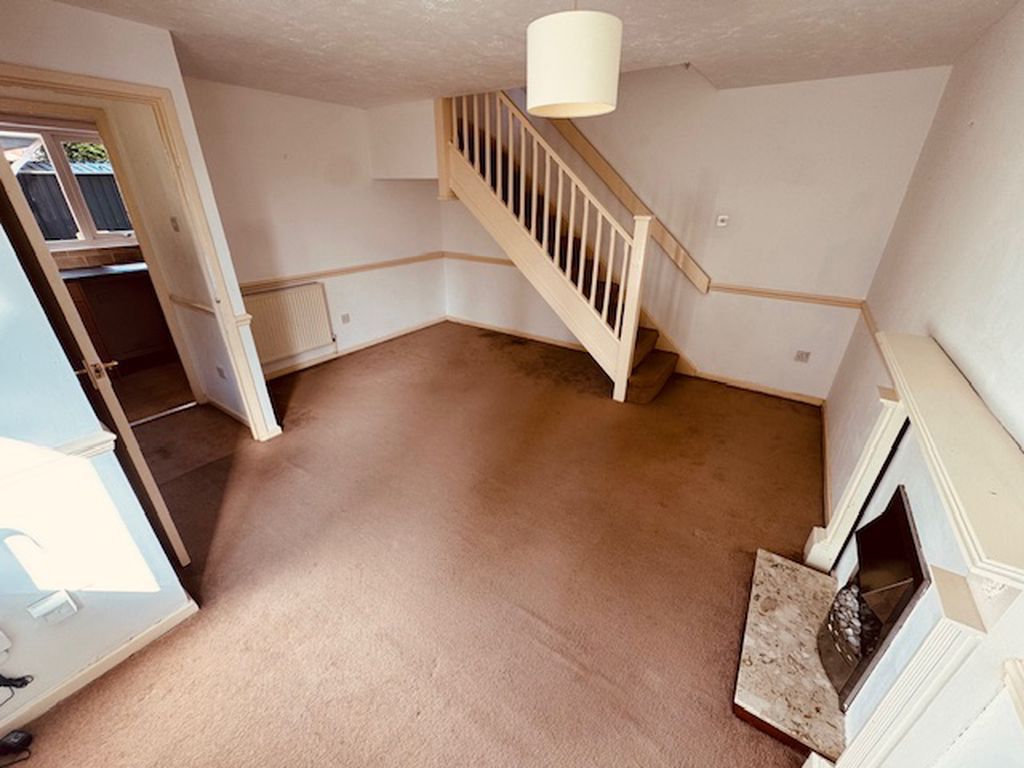 Property photo 3 of 11 New Lounge.3