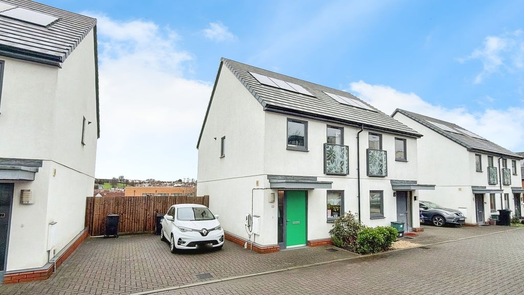 Property photo 2 of 20 Pbox-Img.Jpg