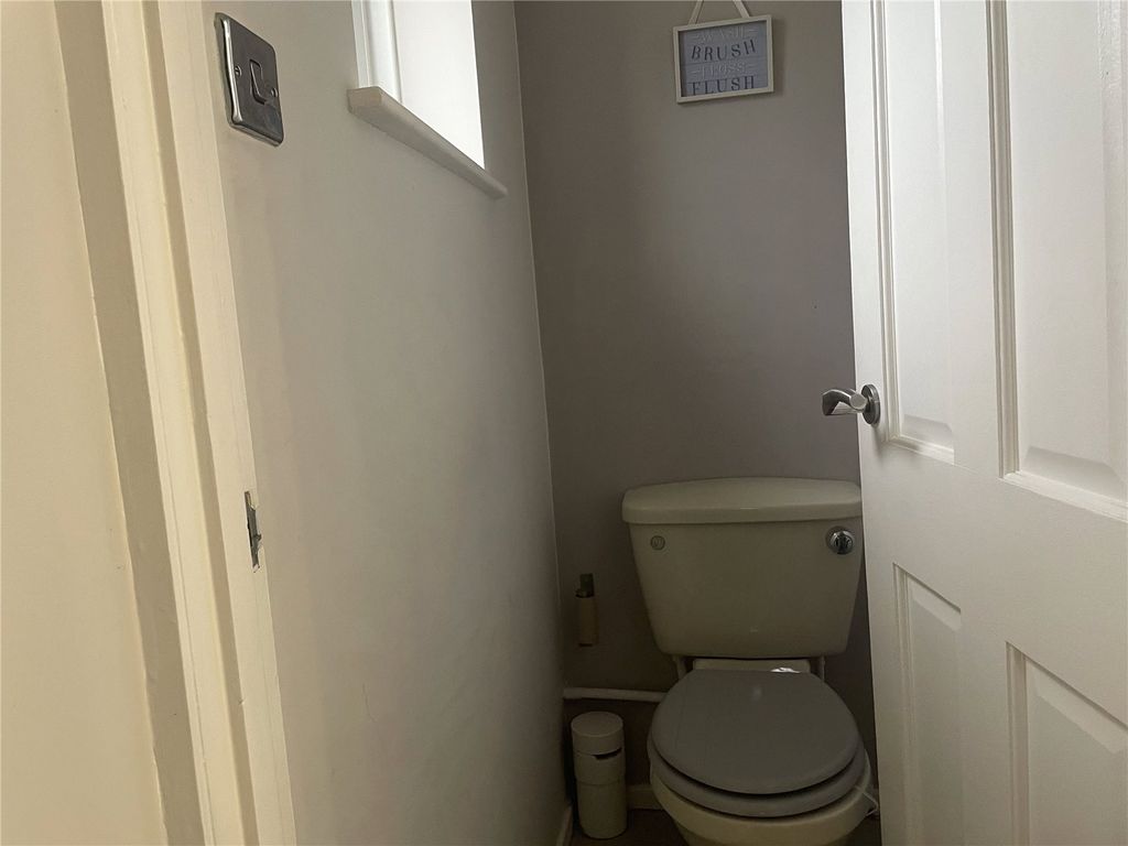 Property photo 3 of 21 Picture No. 08