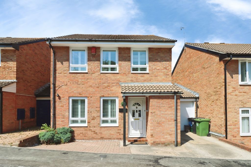 Property photo 1 of 20 Pbox-Img.Jpg
