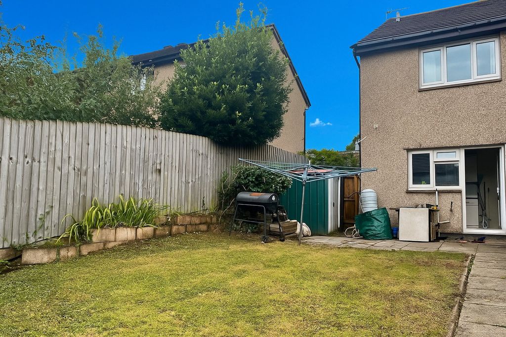 Property photo 2 of 10 Picture No. 23