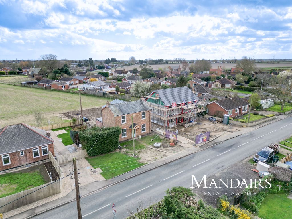 Property photo 1 of 36