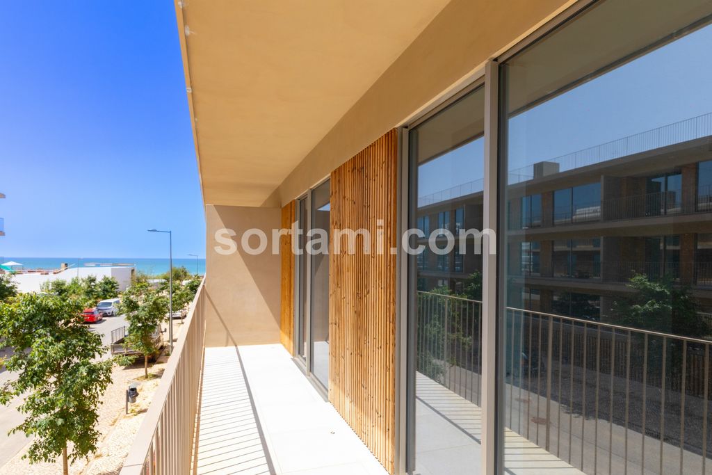 Property photo 1 of 40