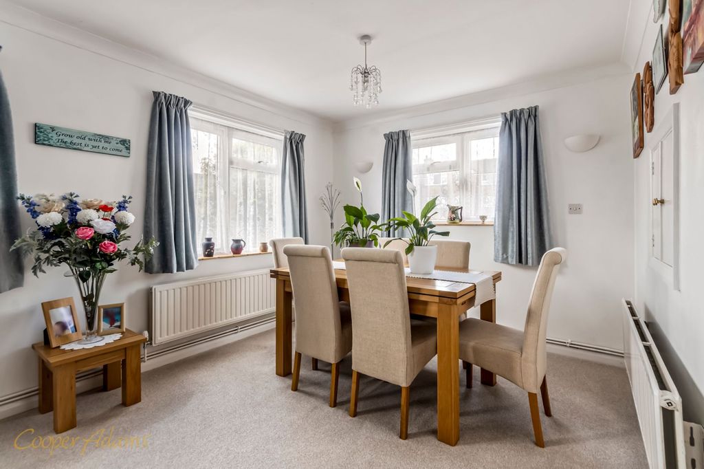 Additional image 4 of 2 bed flat for saleSt. Marys Close, Littlehampton BN17