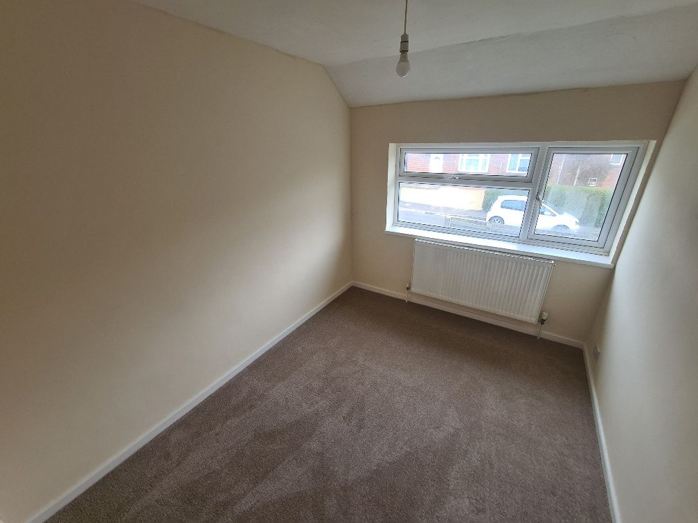 Property photo 3 of 7 Bedroom 2