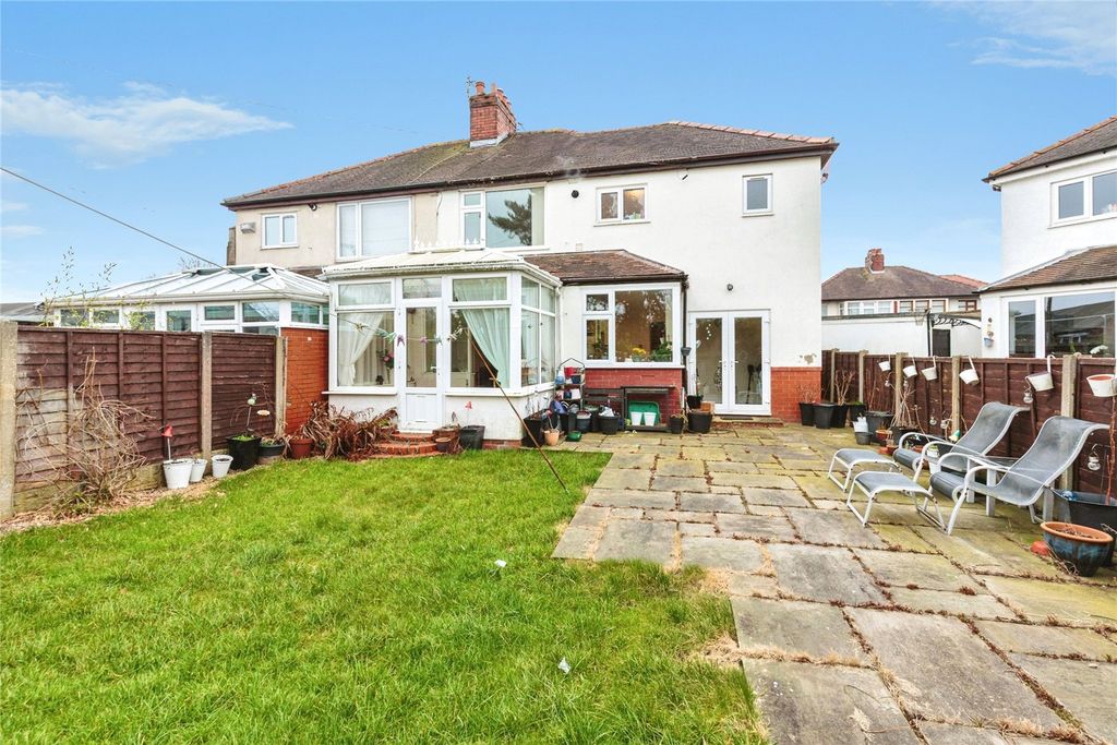 Property photo 2 of 24 Picture No. 27