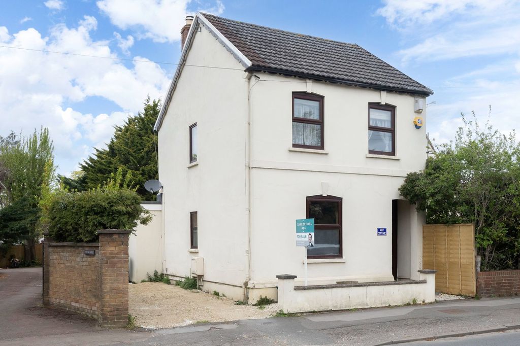 Property photo 1 of 19