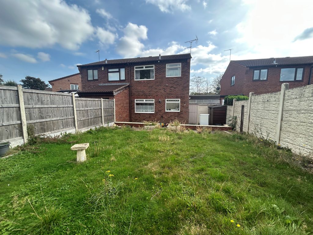 Property photo 2 of 11