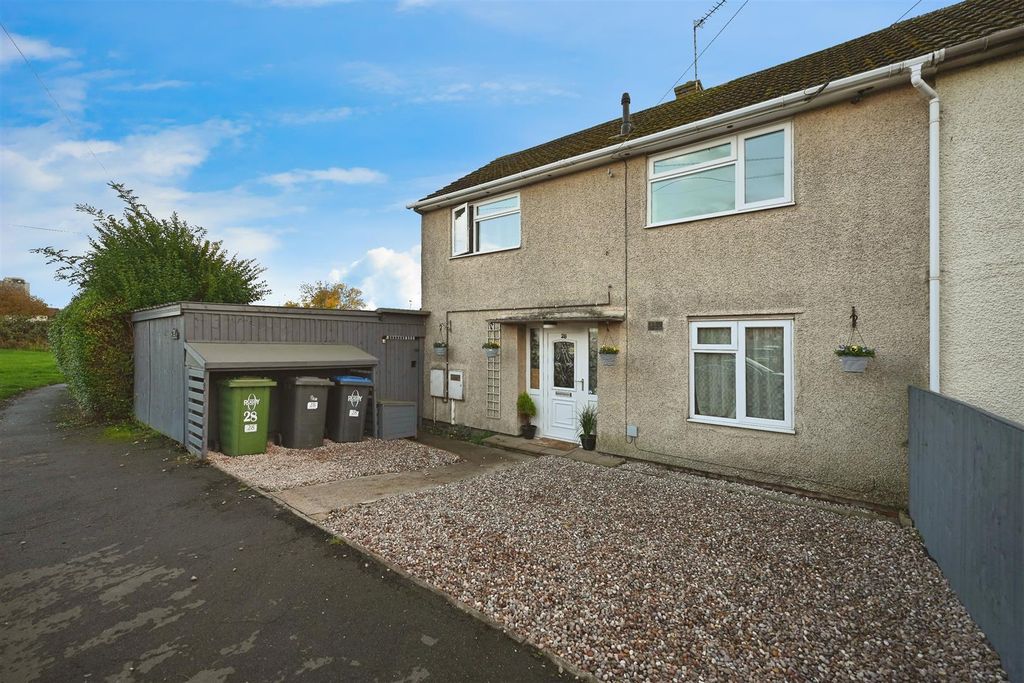 Property photo 1 of 19 E2.Jpg