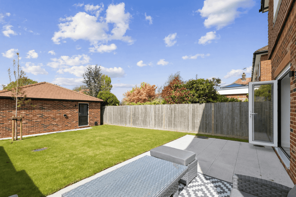 Property photo 3 of 13