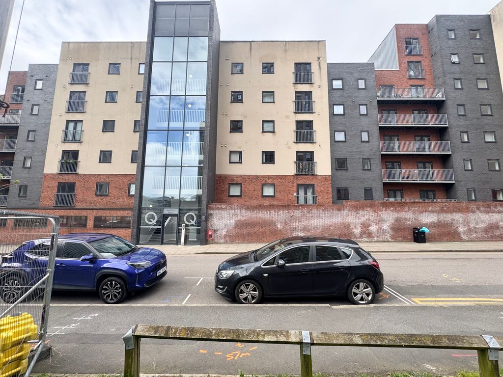 Property photo 1 of 9 Photo #1