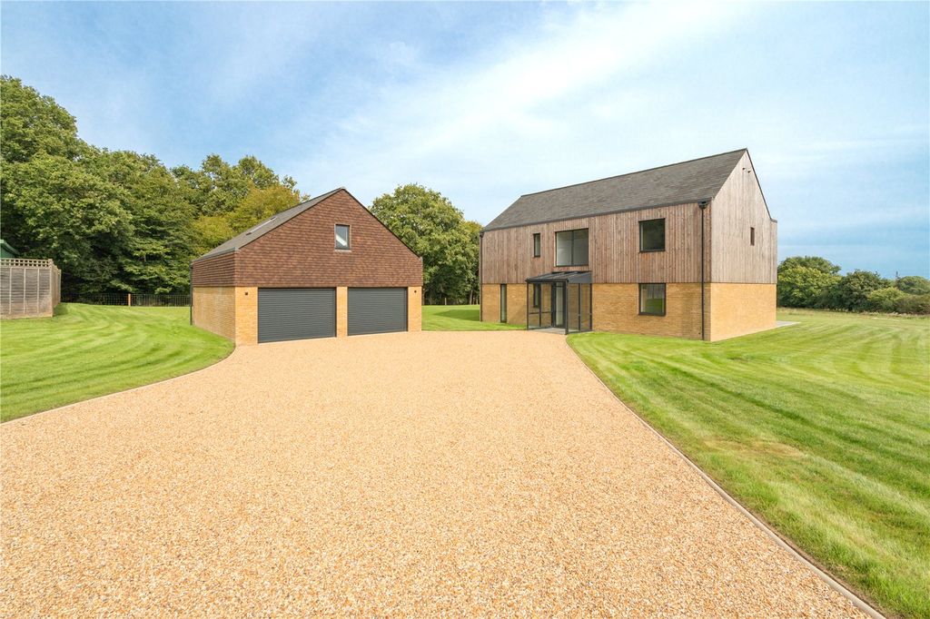 Property photo 1 of 38 Picture No. 70