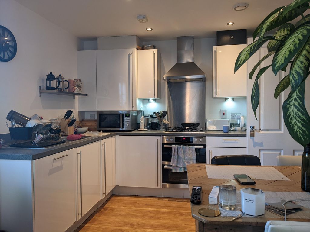 Property photo 3 of 7 Image