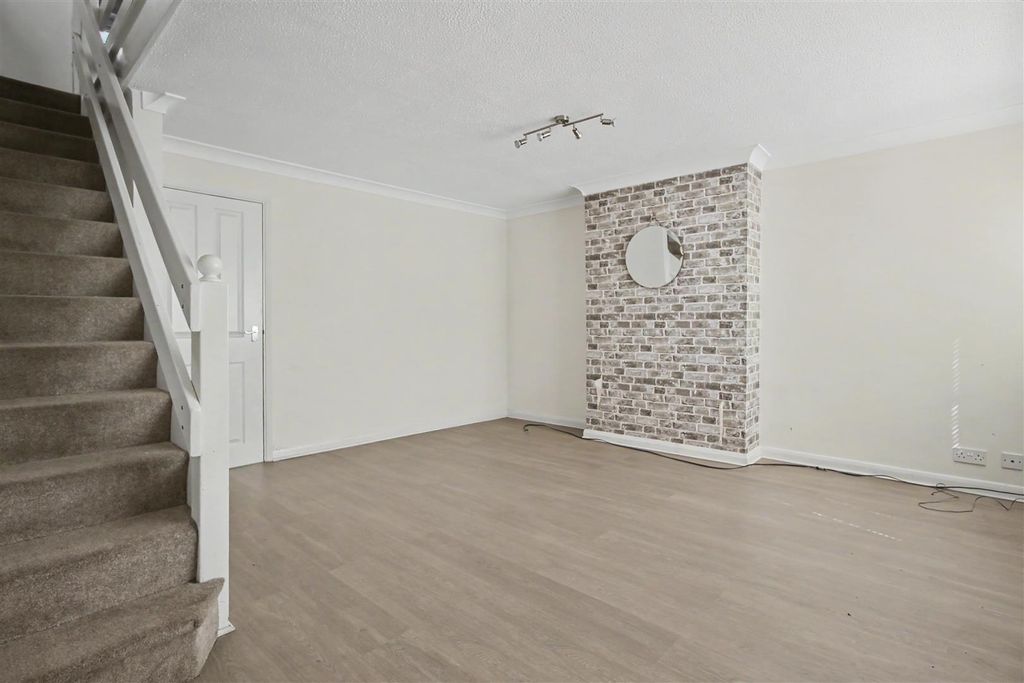 Property photo 3 of 19 Img_8383.Jpg