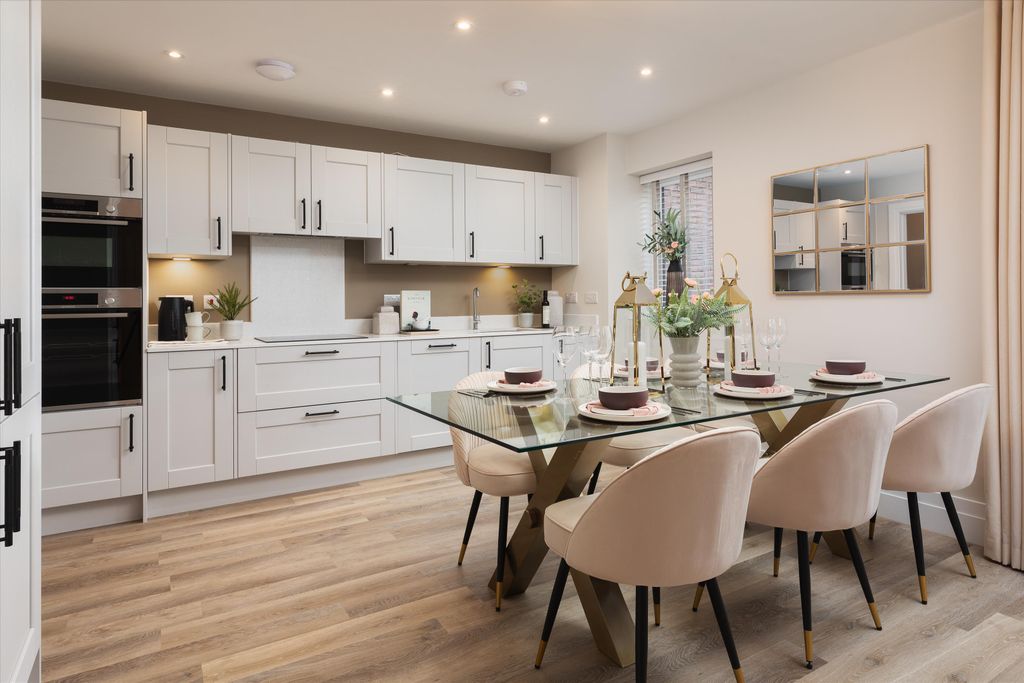 Property photo 2 of 19 Image