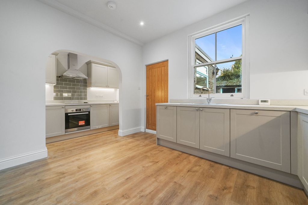 Property photo 2 of 18 Ht-Db(Nm)-2Palacestreet-10