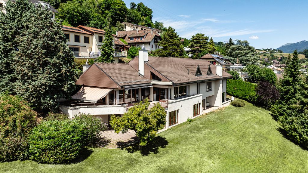 Property photo 1 of 25 Image