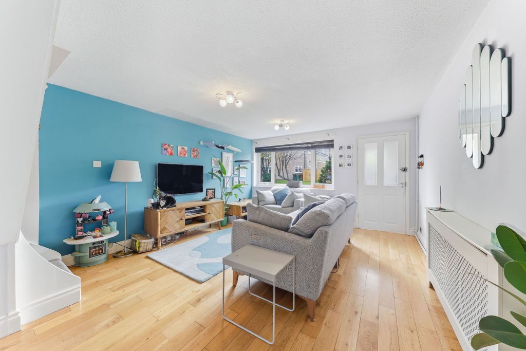 Property photo 2 of 22