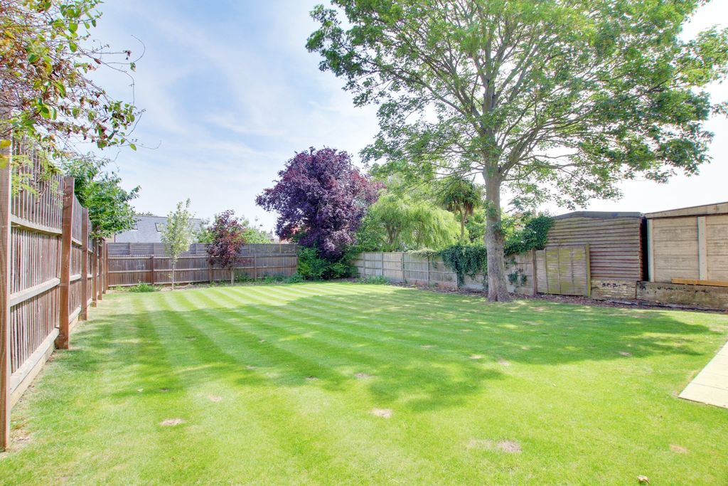 Property photo 2 of 19 Img_2624-Img_2626