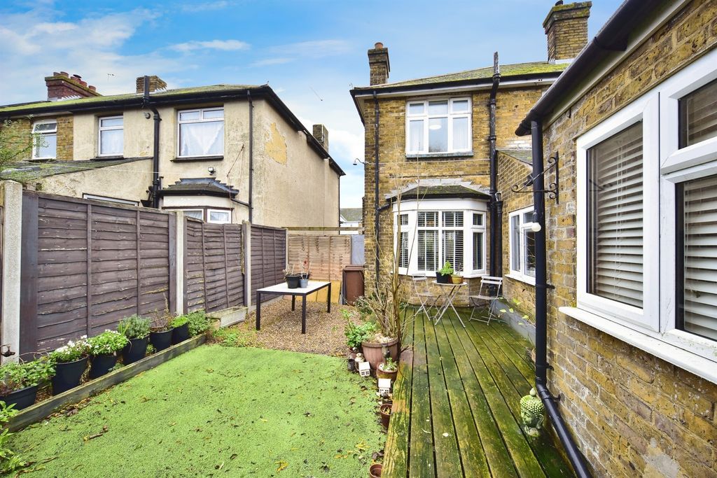 Property photo 2 of 17 Rear Garden