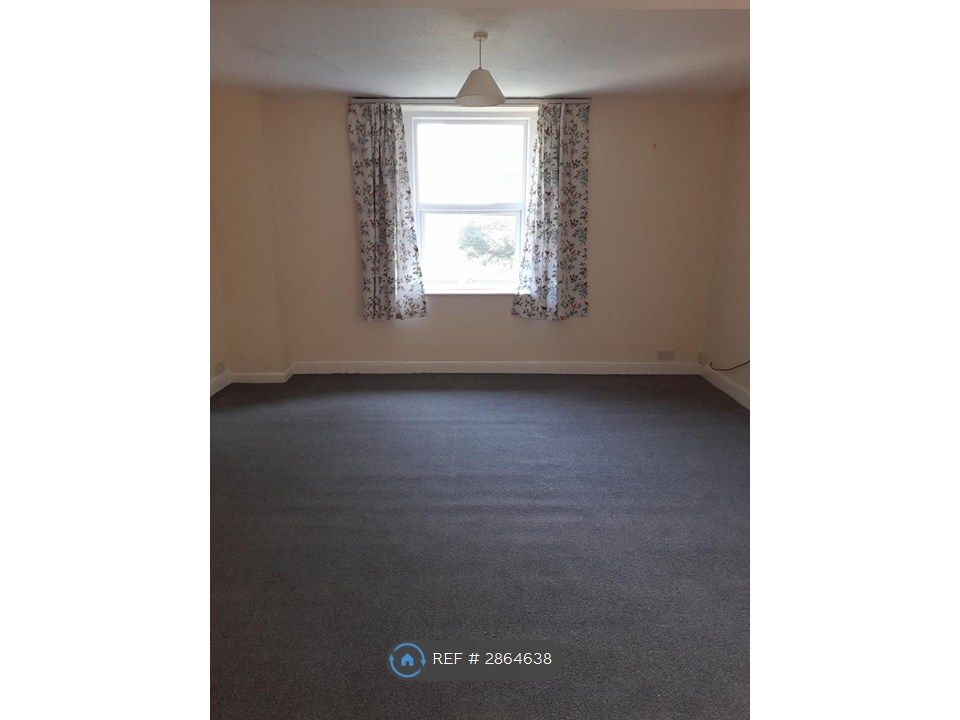 Property photo 3 of 9 Bedroom One