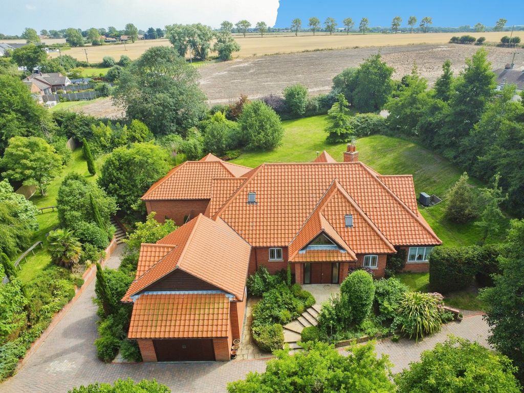 Property photo 1 of 35 Drone