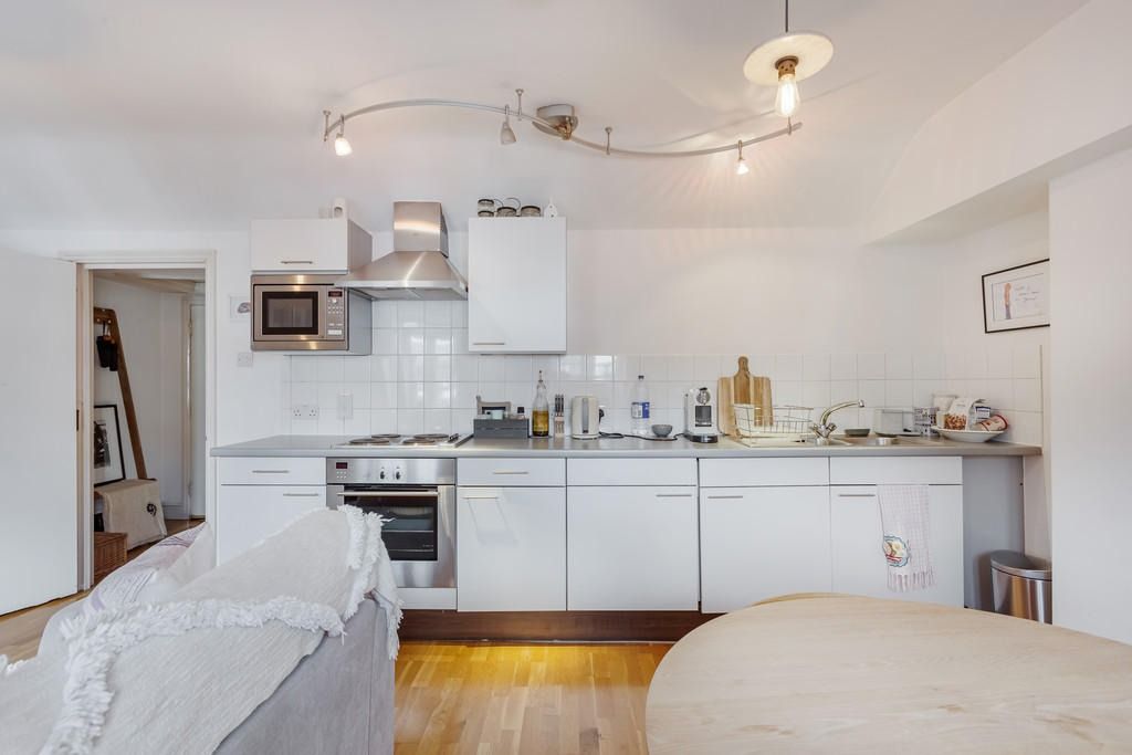 Property photo 2 of 10 3602064