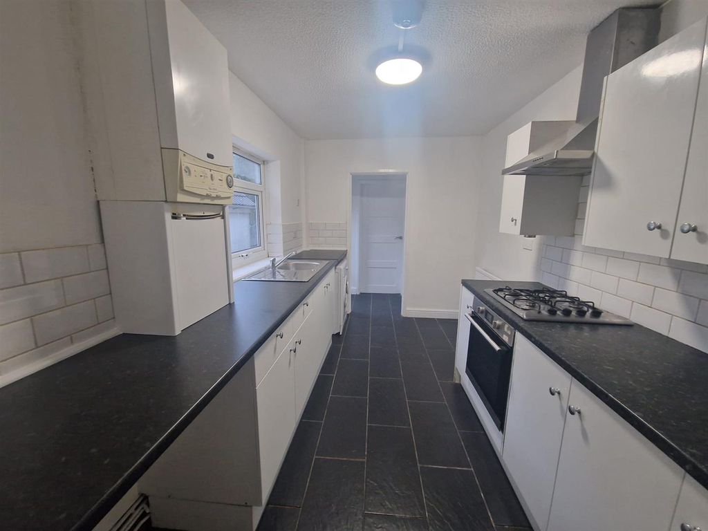 Property photo 3 of 17 Whatsapp Image 2025-11-14 At 09.08.43_6431d3A3.Jpg