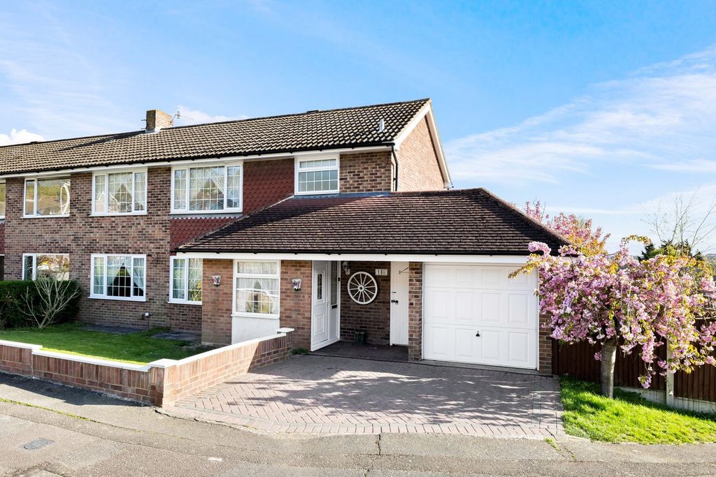 Property photo 1 of 21