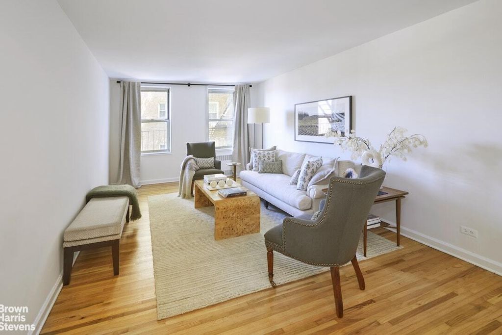 Property photo 2 of 9 <Alttext/>