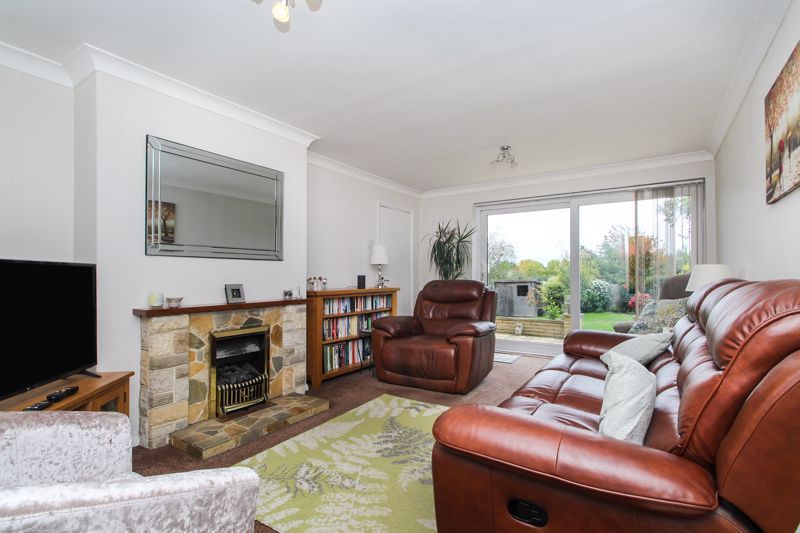 Property photo 2 of 17 Living Room