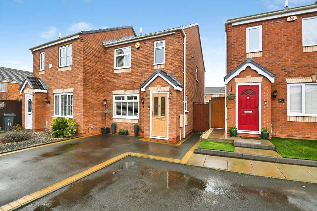 Property photo 1 of 15