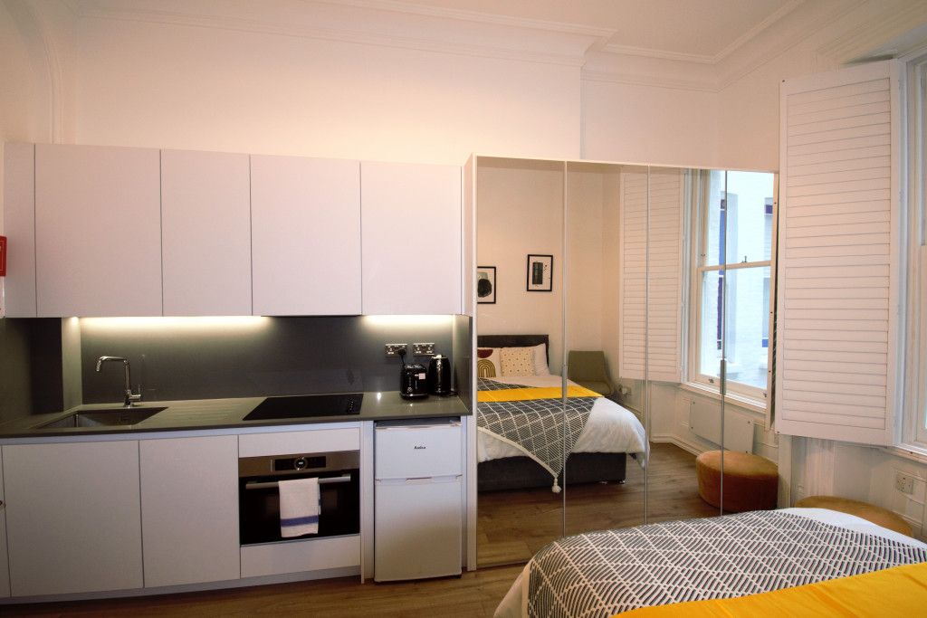 Property photo 3 of 6