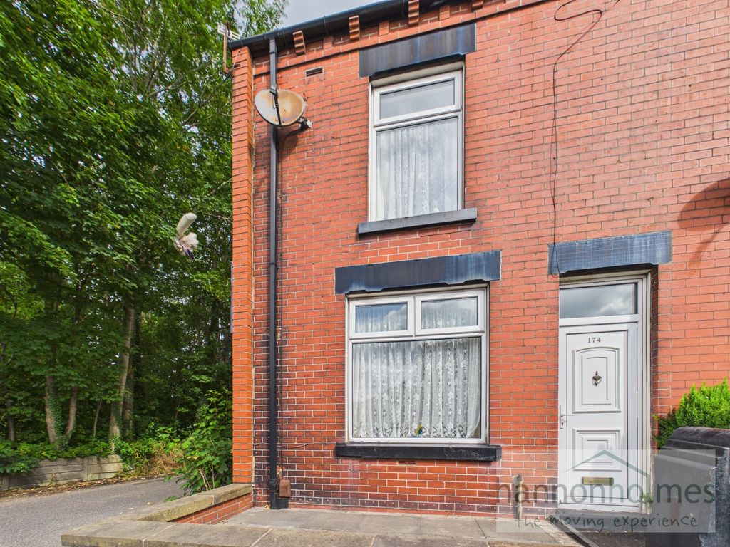 Property photo 1 of 17 Cam05283G0-Pr0214-Still001