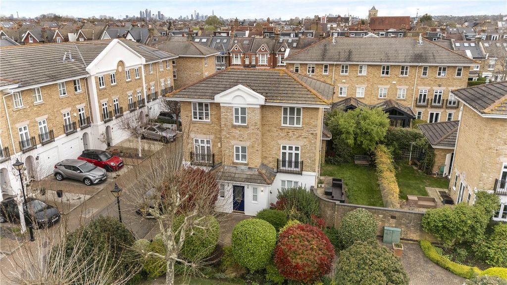 Property photo 1 of 15 Exterior