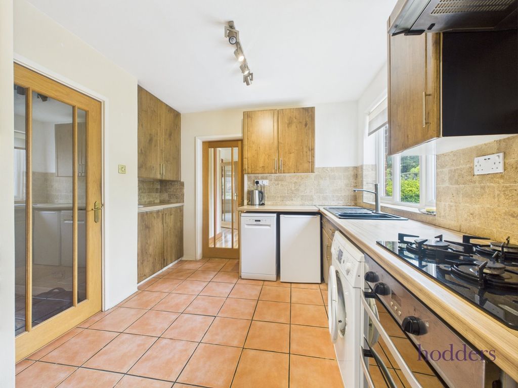 Property photo 2 of 19 Picture No. 10