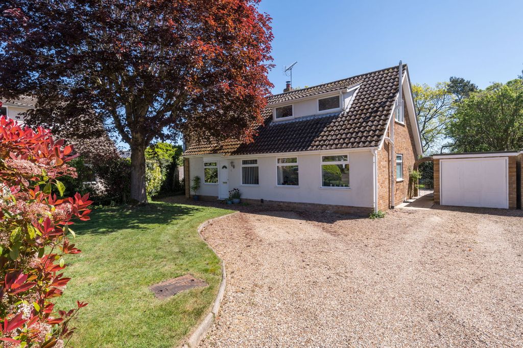 Property photo 1 of 21