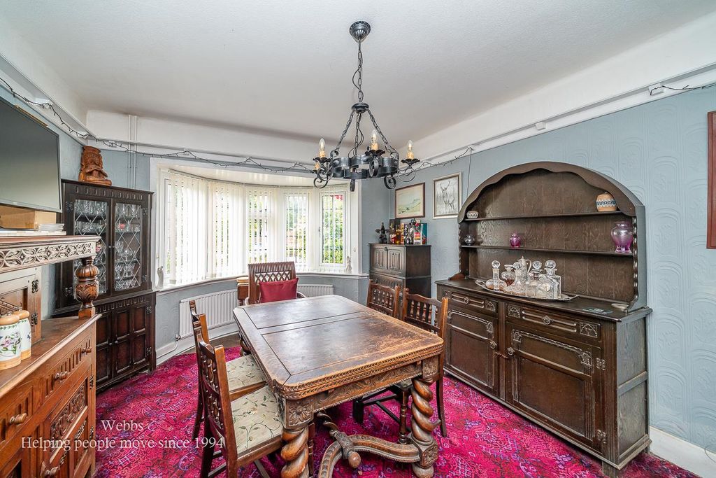 Property photo 3 of 34 Webbs-1.Jpg