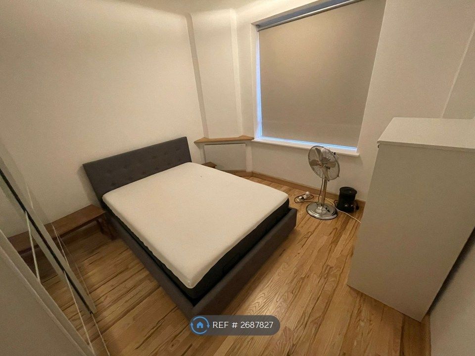 Property photo 3 of 4 Bedroom