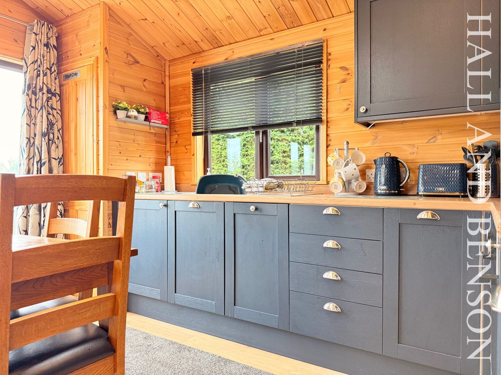 Property photo 1 of 10 Image