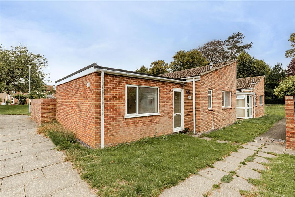 Property photo 1 of 9 L J Imaging-28.Jpg