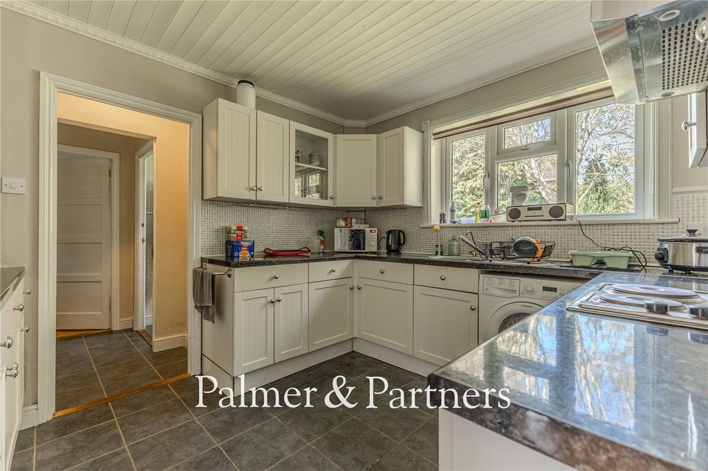 Property photo 3 of 11 Picture No. 06