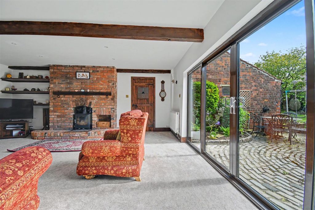 Additional image 14 of 5 bed detached house for saleNew Road, Worlaby, Brigg DN20