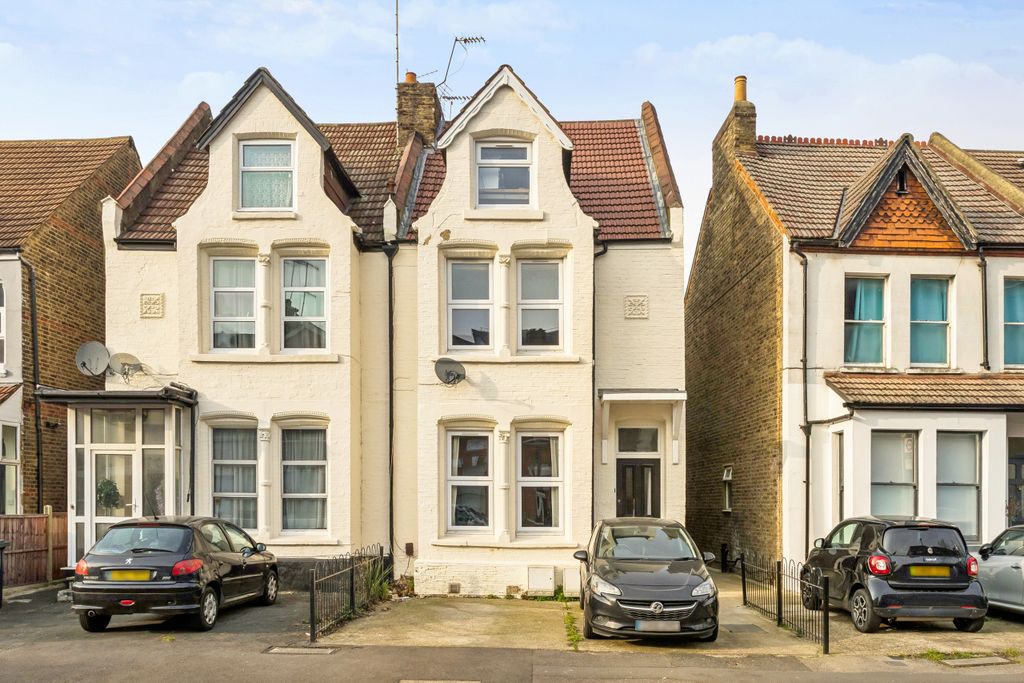 Property photo 2 of 15 External