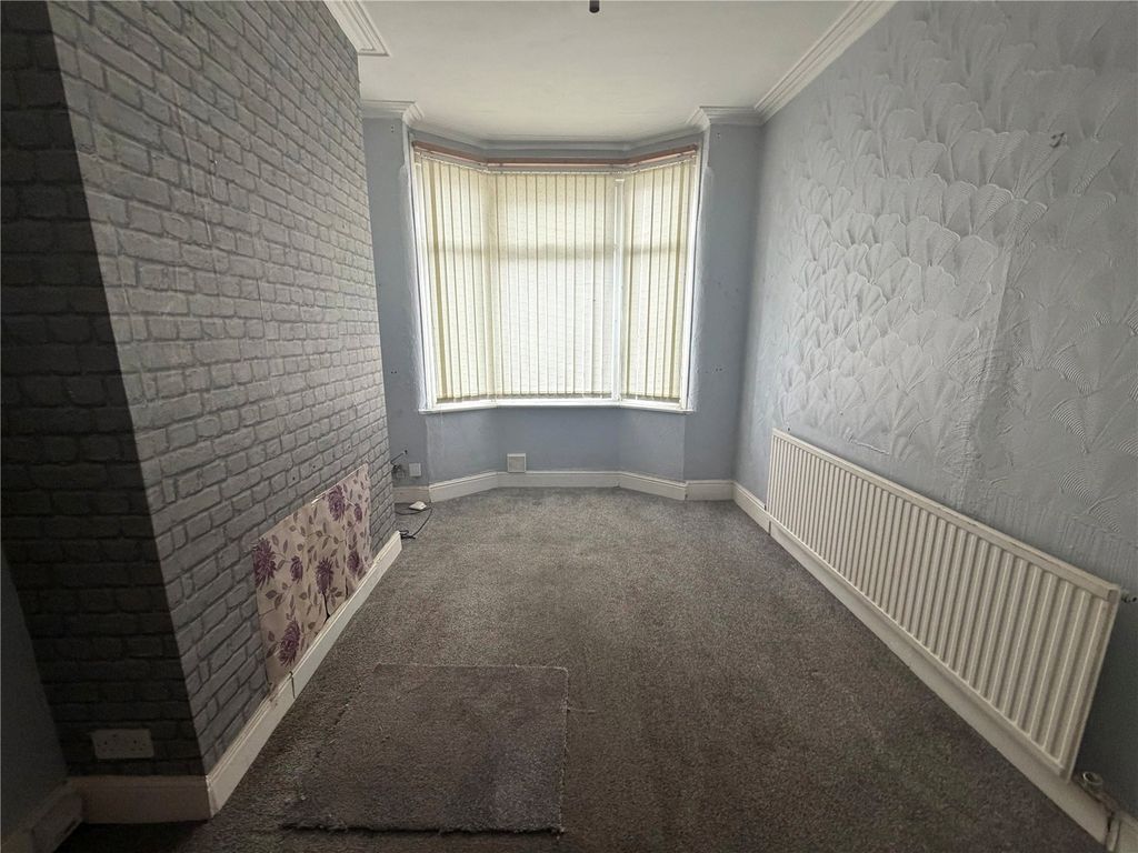 Property photo 2 of 8 Picture No. 07